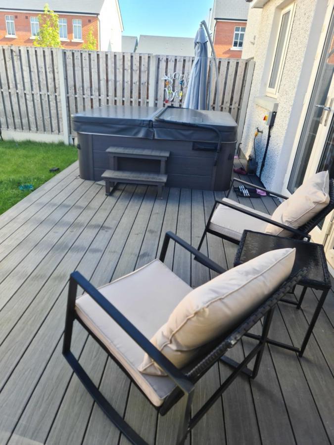 Dublin Jacuzzi Escape Διαμέρισμα Εξωτερικό φωτογραφία